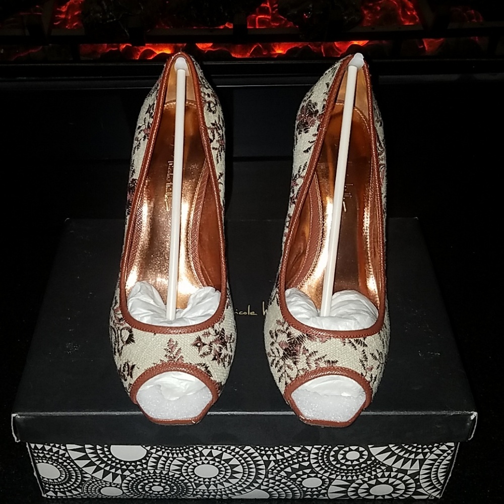 Embroidered Peep Toe Heels